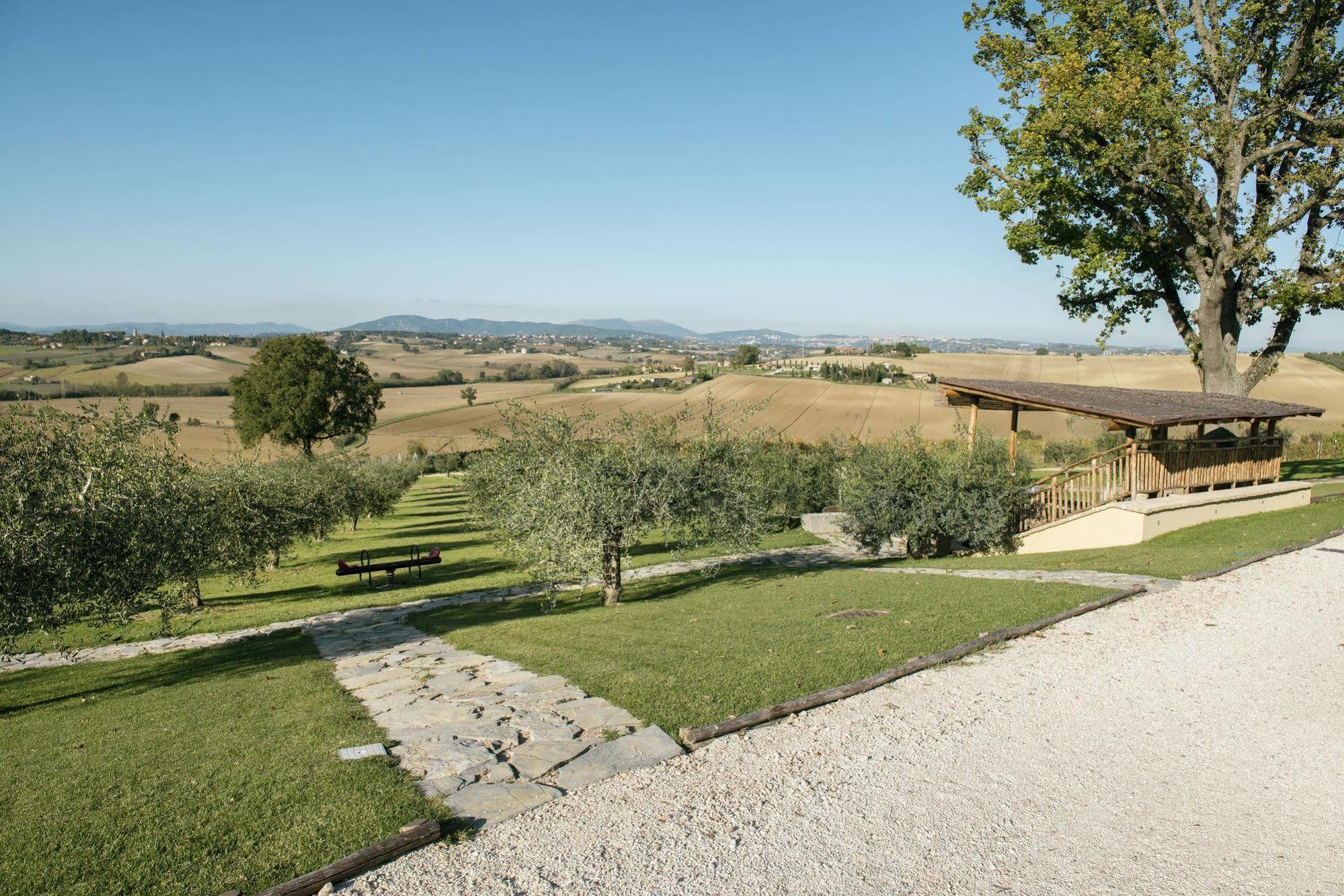 Tenuta Dei Mori-wine Relais Events Farm stay